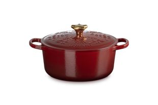 Signature Round Oven Tree 4.5Qt with Novelty Gold Knob