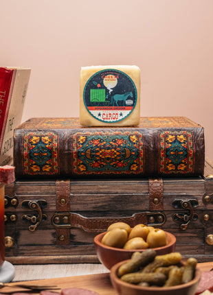"Precious Cargo" Horseradish Cheddar