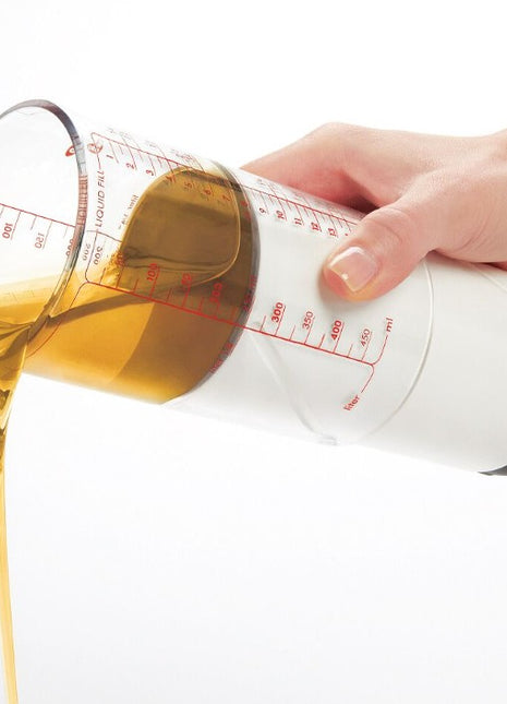 Adjustable Measuring Cup 2 C