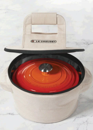 Round Dutch Oven Tote Bag Ecru