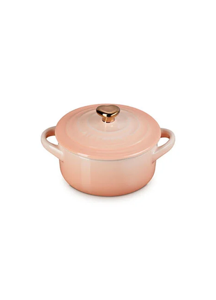Mini Round Cocotte w/ Gold Heart Knob 8 Oz