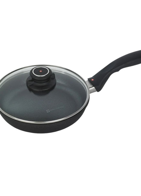 XD Nonstick Fry Pan 8 in w/Lid