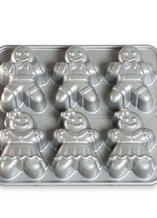 Holiday Bundt Pan Gingerbread Kids Cakelet