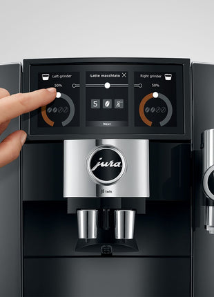 Jura J8 Twin Diamond Black 31 Specialties, 2 Bean Containers